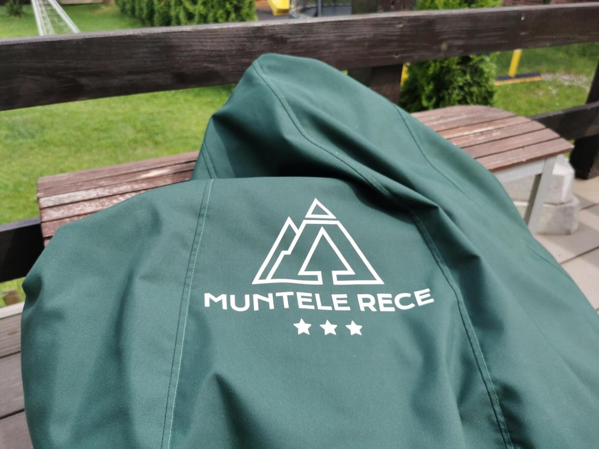 Pensiunea Muntele Rece Törcsvár Kültér fotó